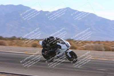 media/Feb-07-2025-CVMA Friday Practice (Fri) [[7034960ba2]]/1- Racer 1/Session 2 (Turn 14 Exit Pans)/